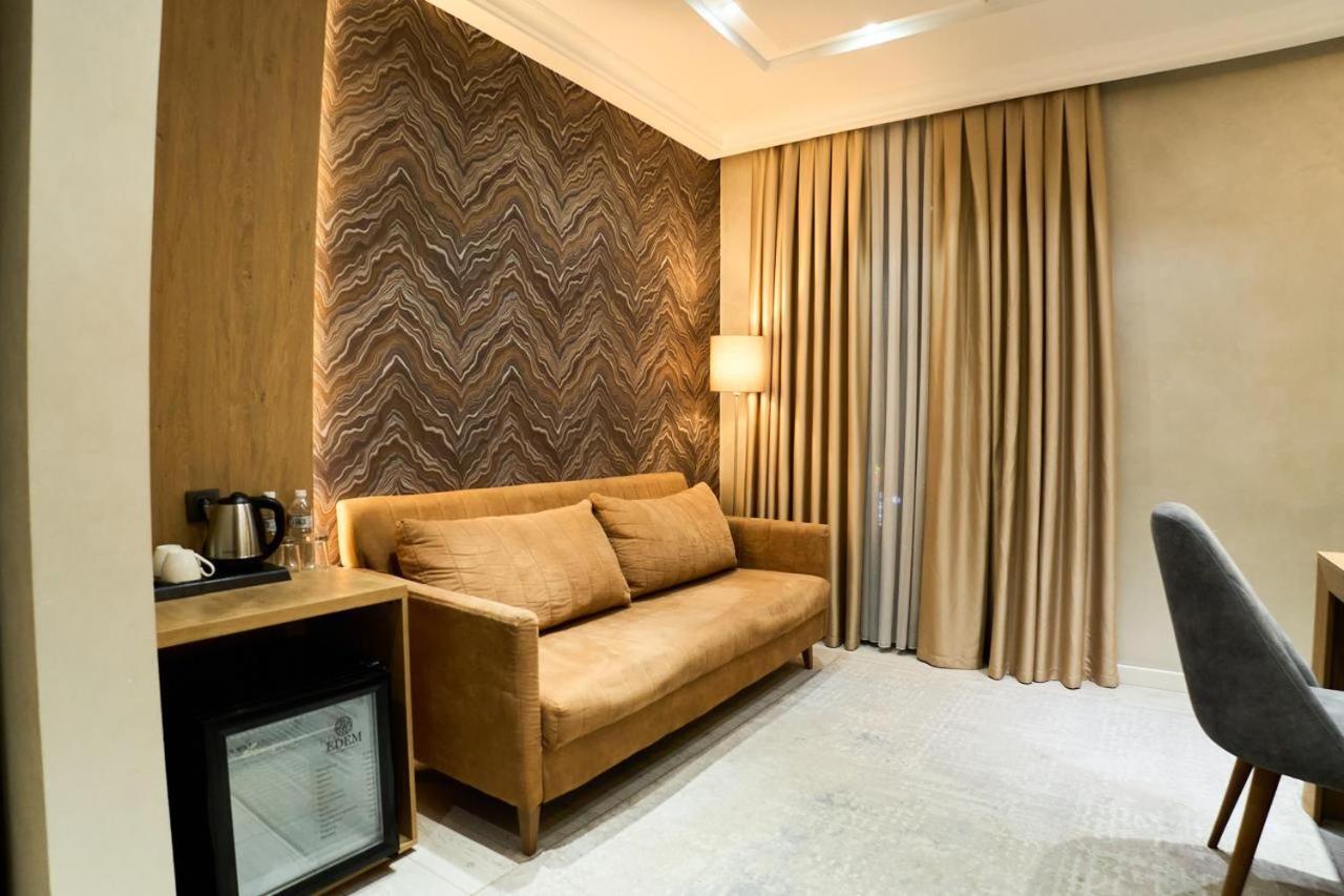 Edem Hotel Turkistan Pokoj fotografie