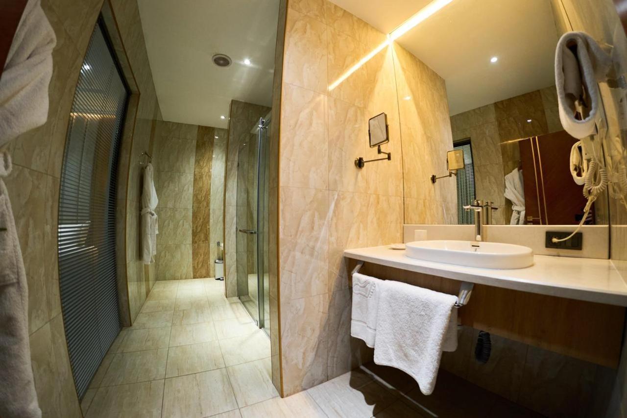 Edem Hotel Turkistan Pokoj fotografie