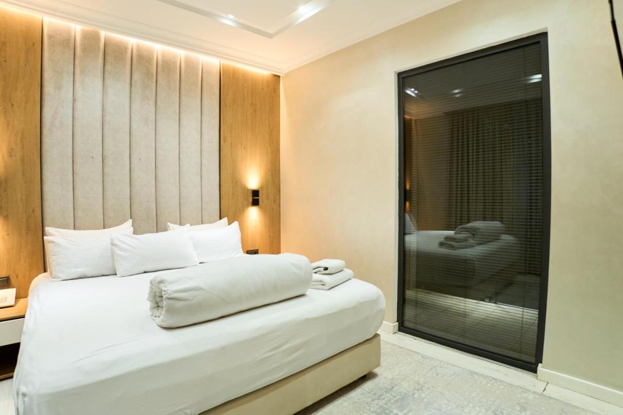 Edem Hotel Turkistan Pokoj fotografie