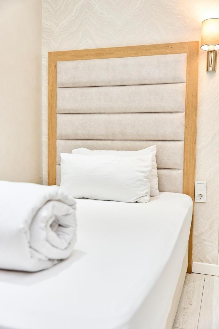 Edem Hotel Turkistan Pokoj fotografie